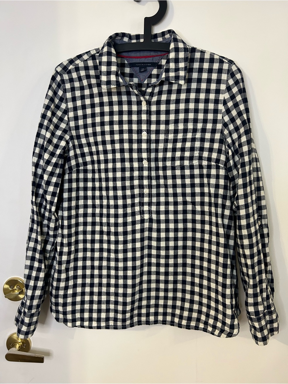 Tommy Hilfiger Women’s Black & White Plaid Light Flannel HalfButton-Down Shirt L
